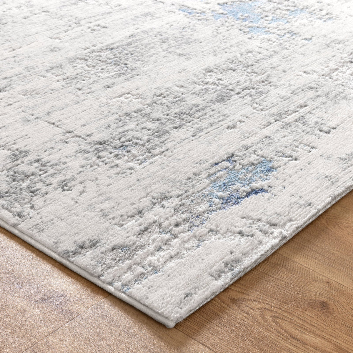 Le Canvas Isolde Blue — corner detail
