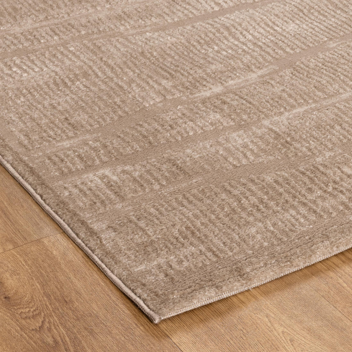 Le Canvas Sierra Abstract Beige — corner detail