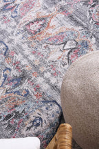 Le Canvas Remy Multi — corner detail