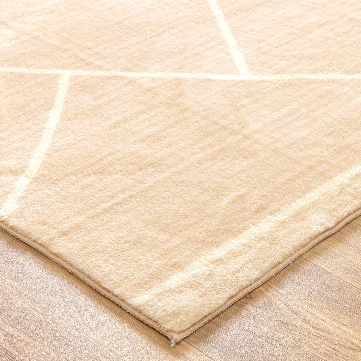 Le Canvas Cloud Diamonds Beige — texture