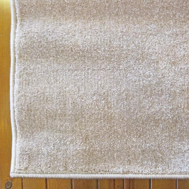 Le Canvas Vera Beige — corner detail