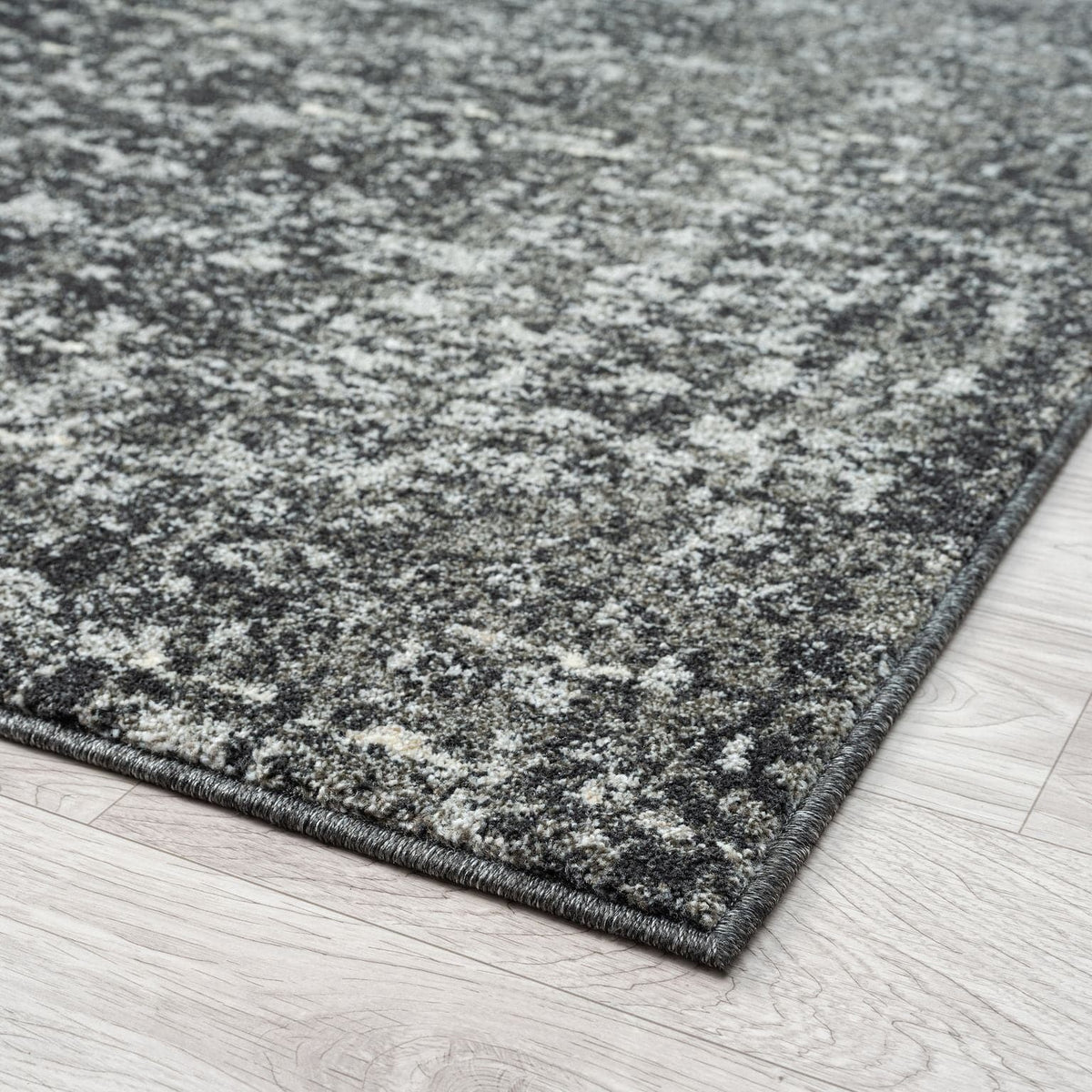 Le Canvas Ulric Ebony — construction