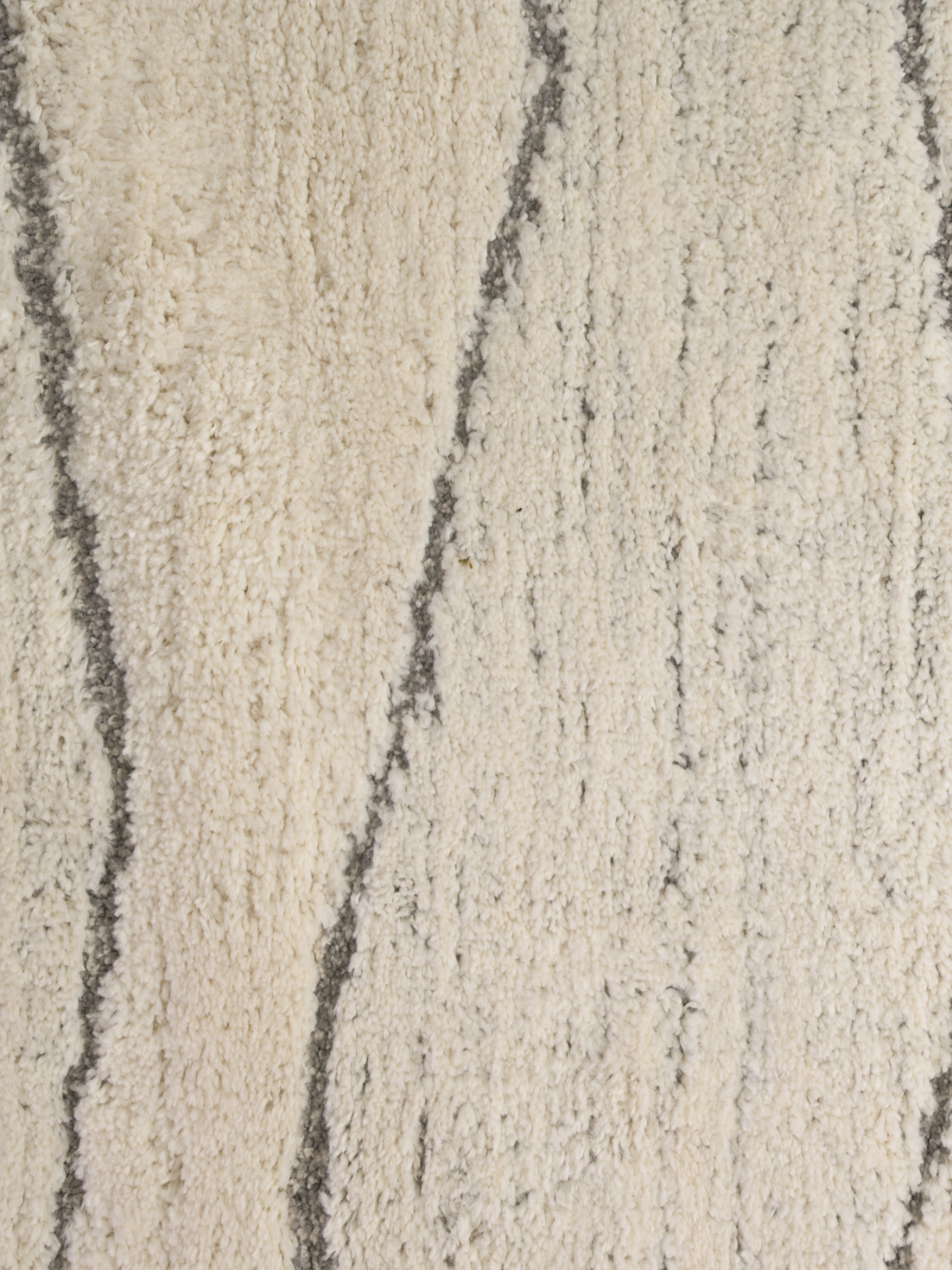 Lilly Cream — DETAIL