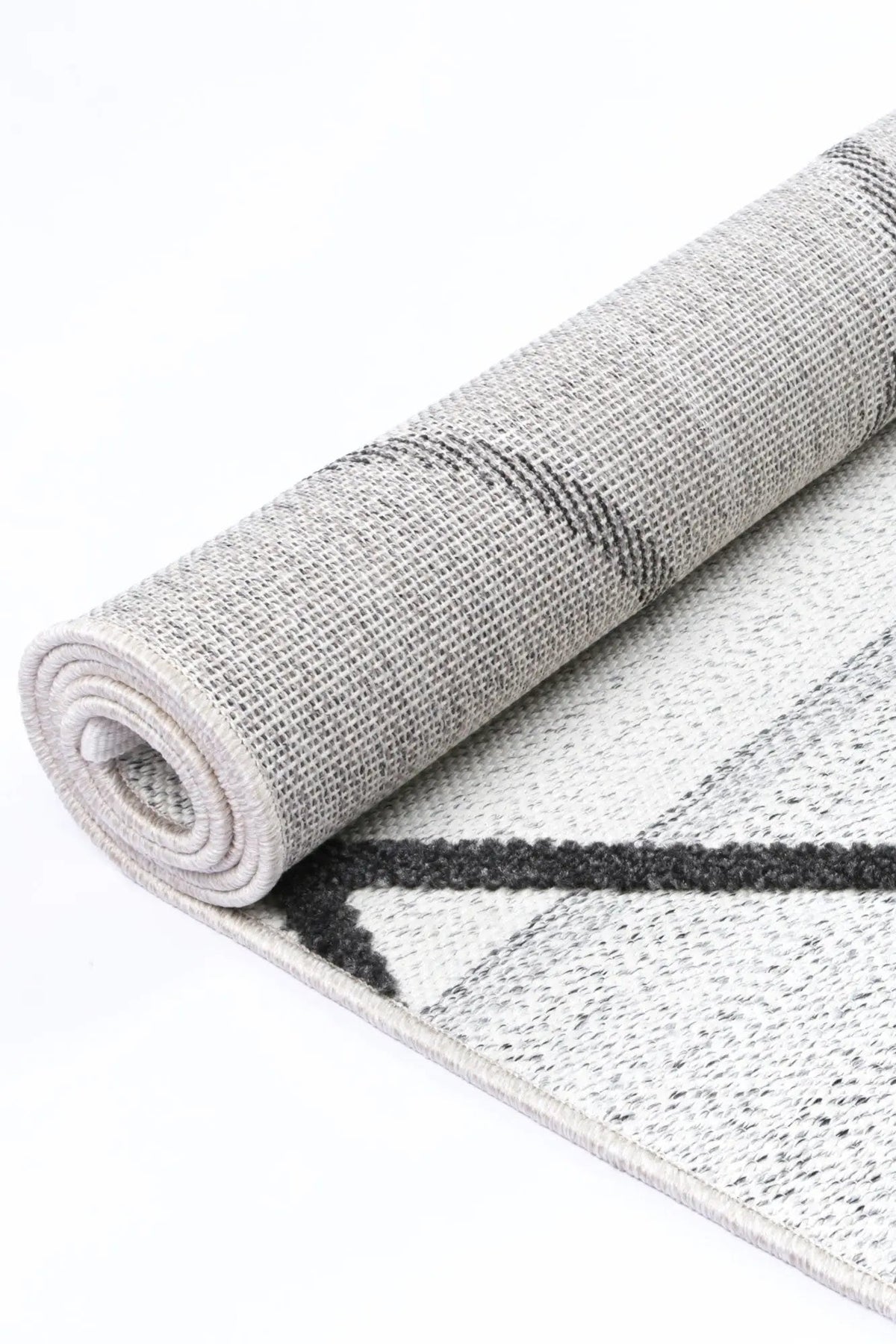 DETAIL | Aegean-Cream-Anthrasite-Diamond-Rug-BRAVEN-36155263.jpg