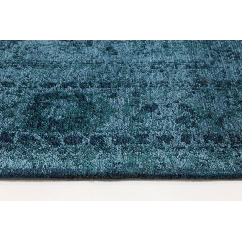 Amora Teal — DETAIL