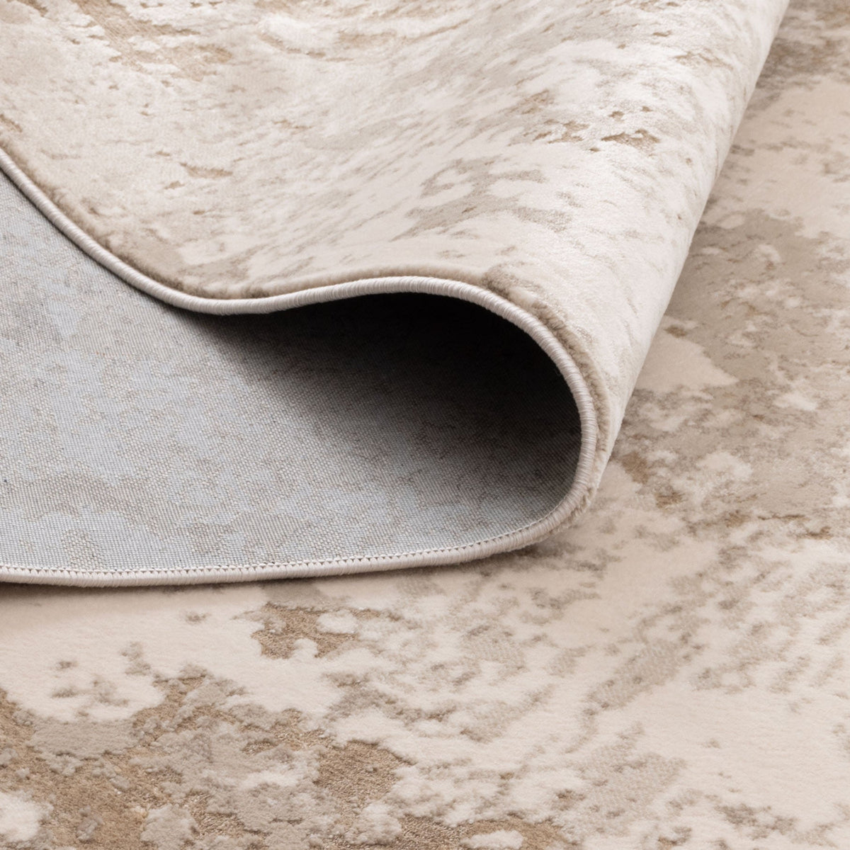 Le Canvas Nomad — Sand rug, in-room view 2