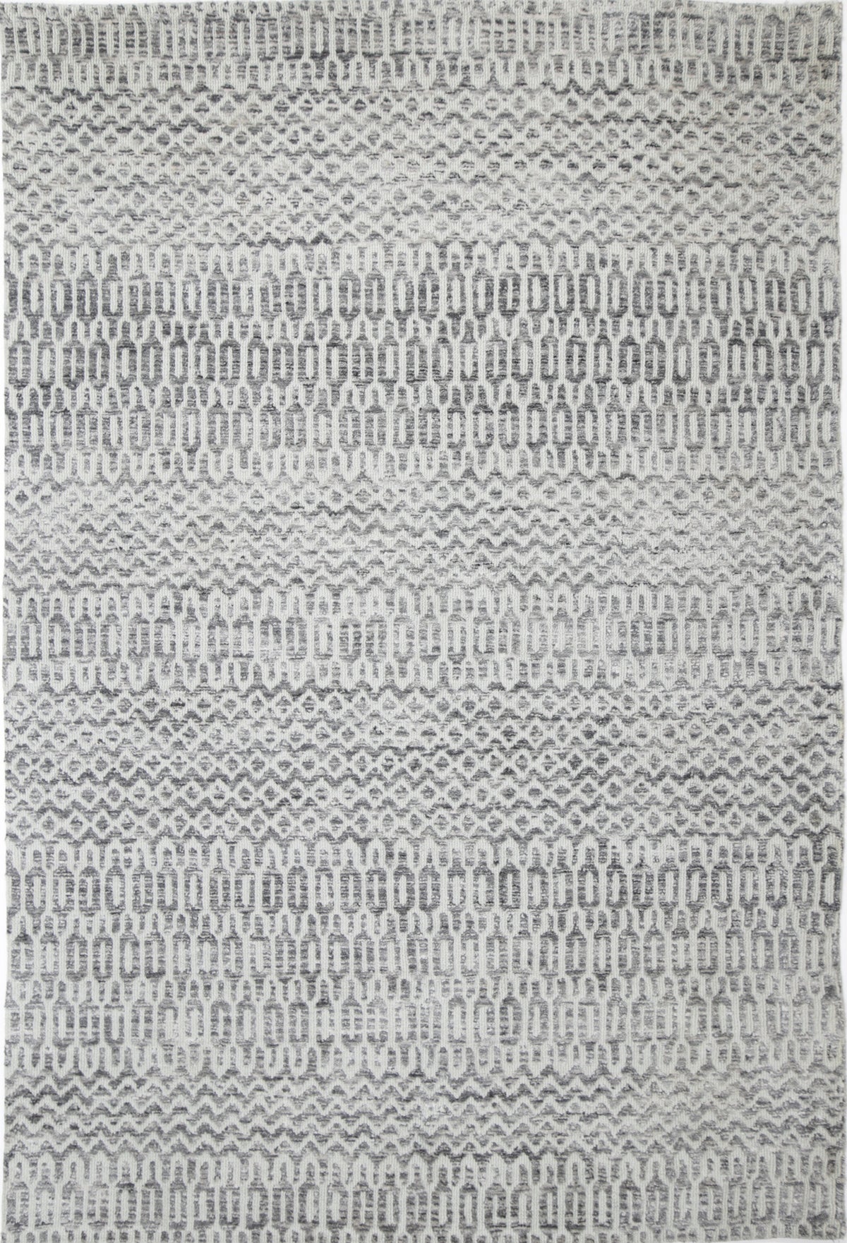 Le Canvas Kira — Grey tribal-geometric rug, top-down view