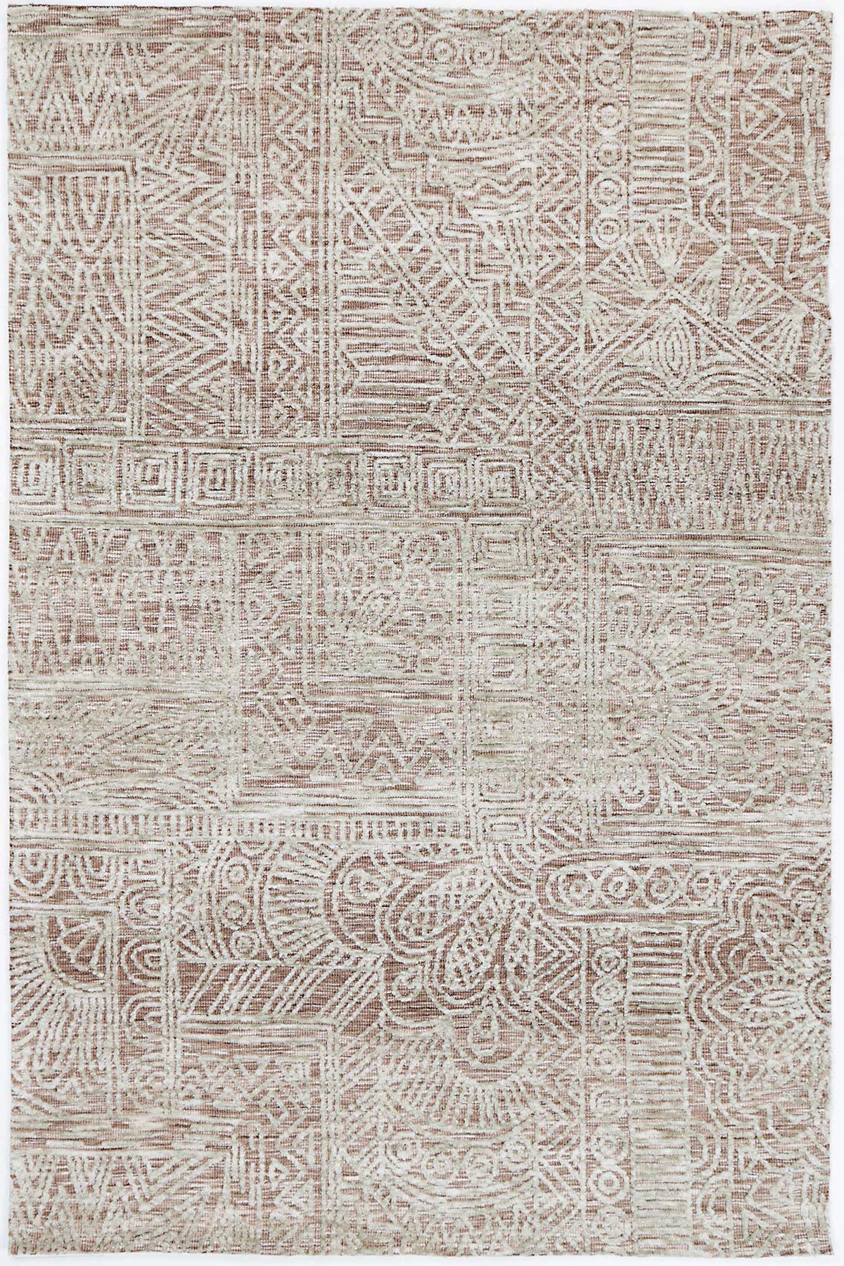 Le Canvas Taran — Rust tribal rug, top-down view