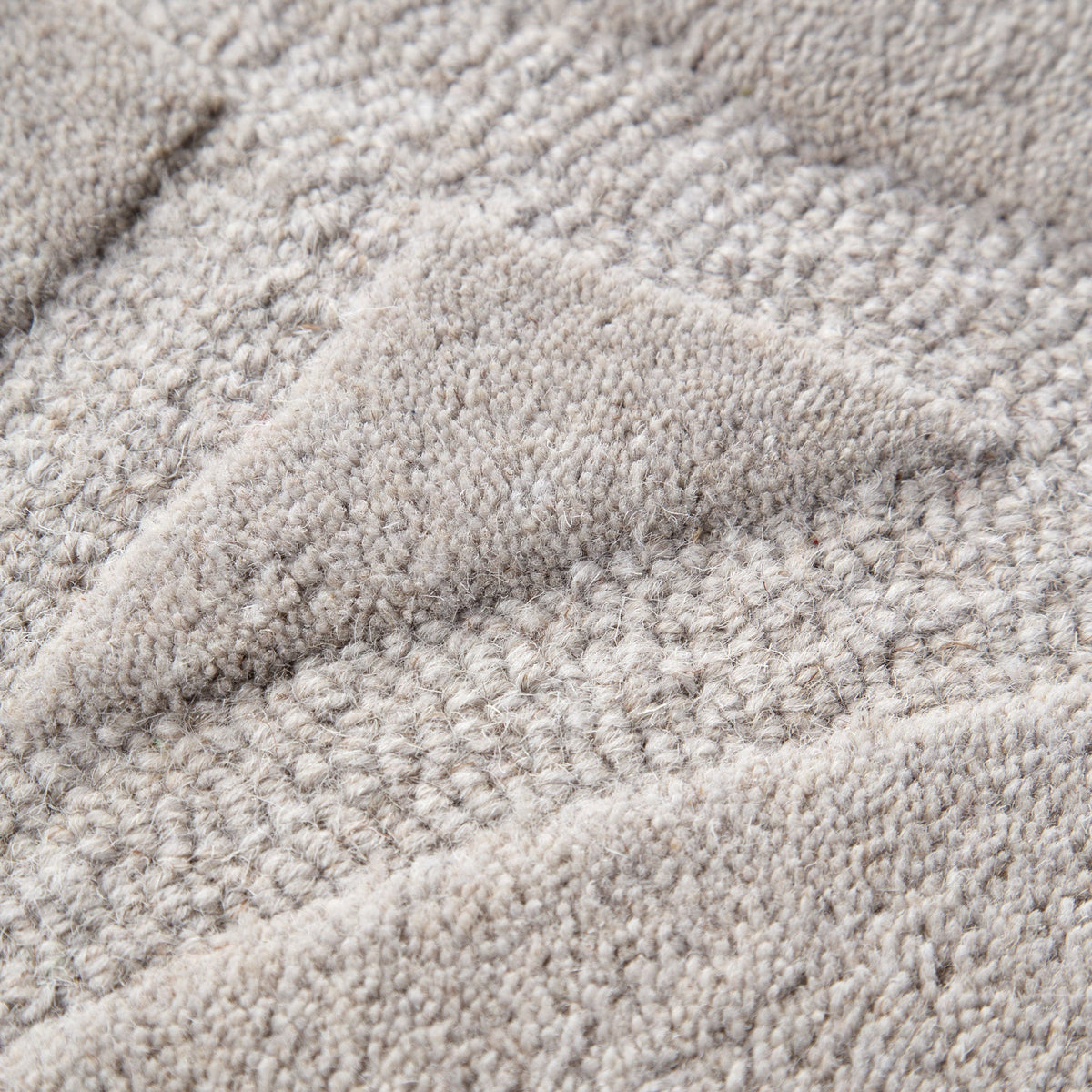Liora Light Grey — detail