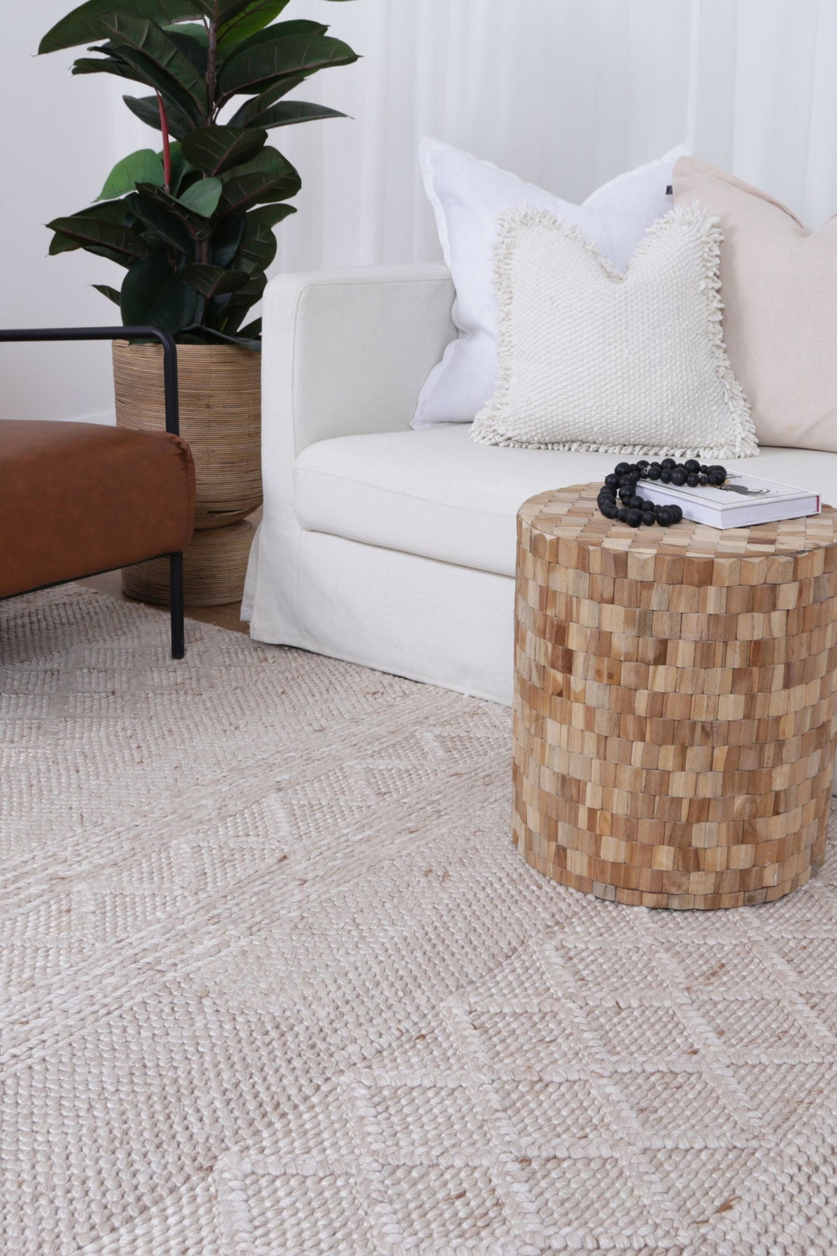 Bella Handwoven Wool Cream Beige — ROOM_LIFESTYLE