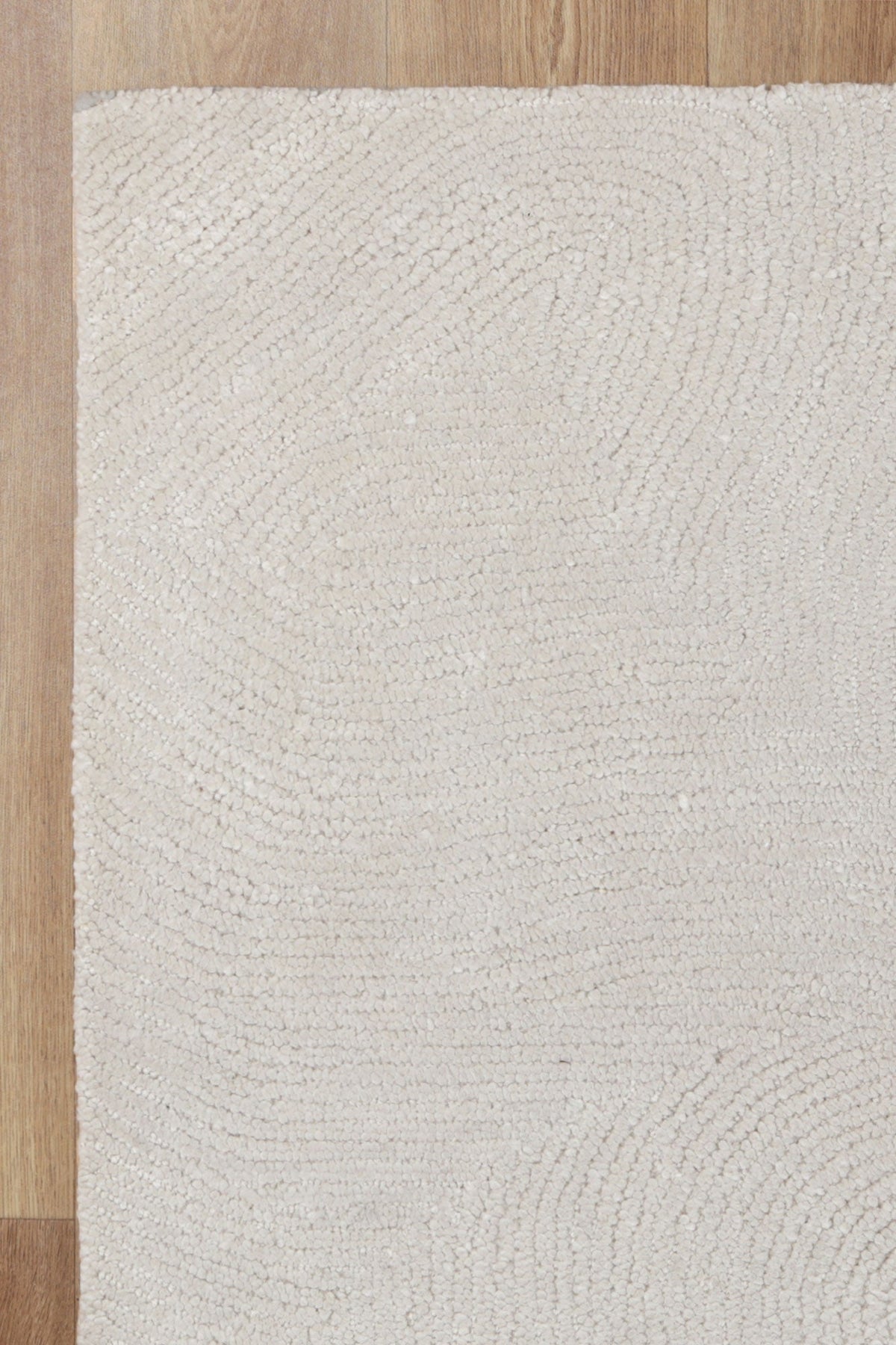 Loran Platinum | GALLERY | rhumm:lth:84a48e59c022:image:4
