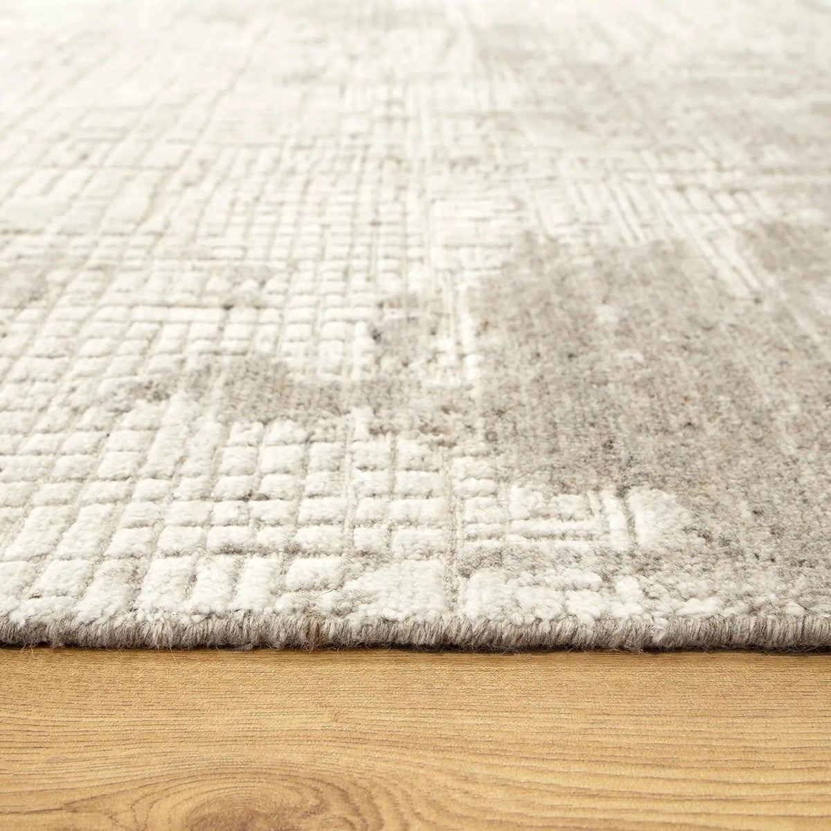 Karus Beige — DETAIL