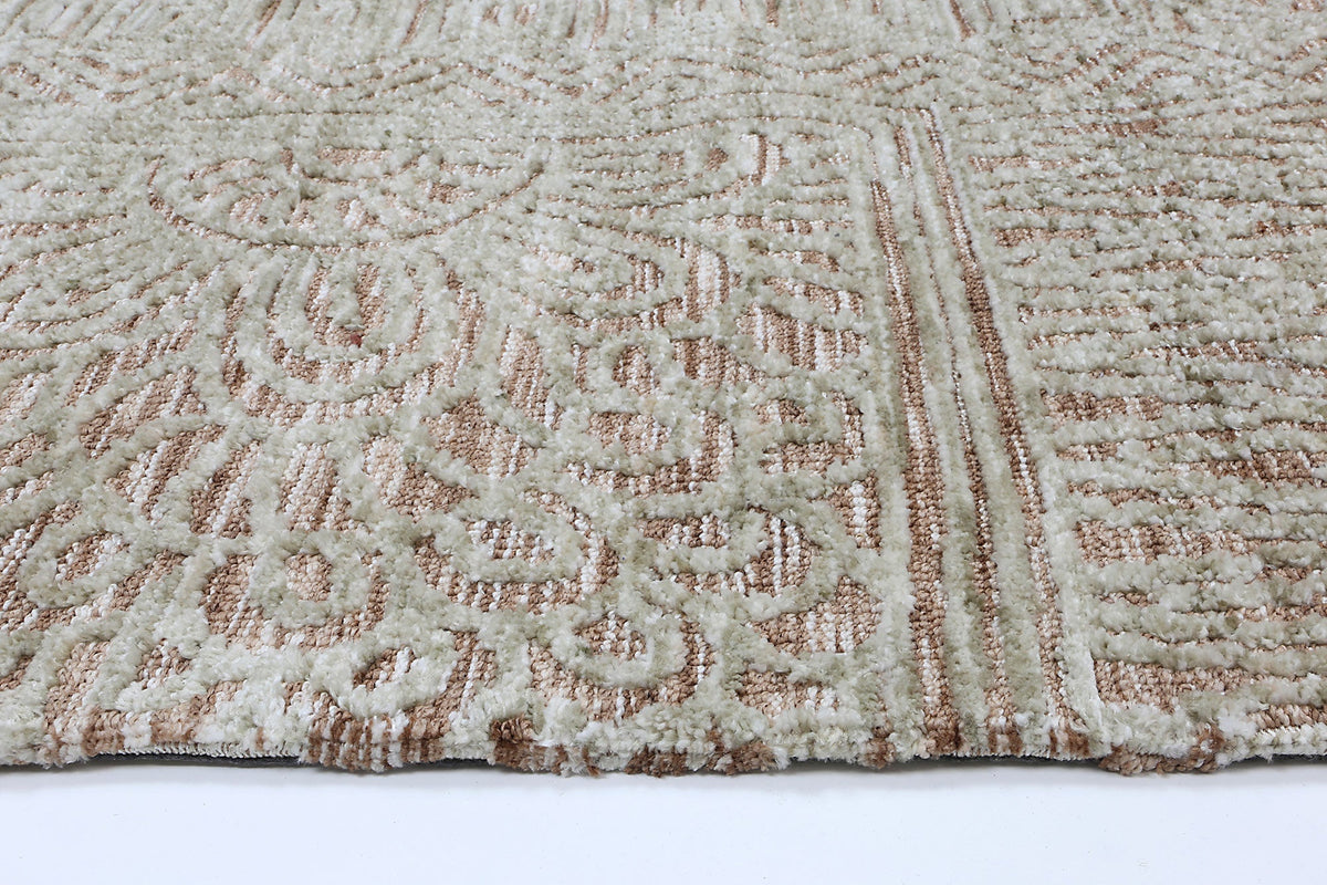 Taran Rust — DETAIL