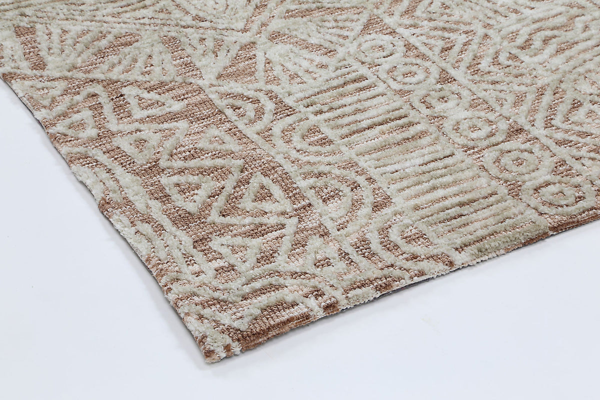 Taran Rust — DETAIL